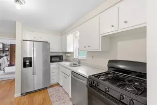 386 Old Gilkeson Rd, Pittsburgh, PA 15228 - Photo 8