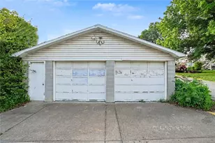 300 Duncan Ave, Washington, PA 15301 - Photo 24