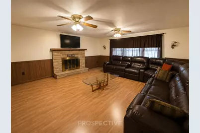 2410 Willow Dr, Murrysville, PA 15632 - Photo 2