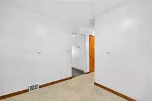 34 Westmoreland Dr, Monessen, PA 15062 - Photo 6