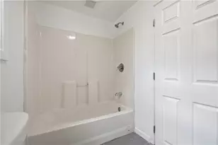 10 2nd St, Pittsburgh, PA 15215 - Photo 16