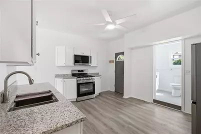 10 2nd St, Pittsburgh, PA 15215 - Photo 10