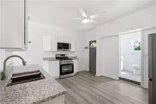 10 2nd St, Pittsburgh, PA 15215 - Photo 10