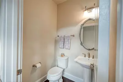 110 3rd St, Oakmont, PA 15139 - Photo 10