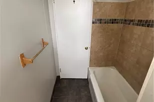 4243 Gladstone St, Pittsburgh, PA 15207 - Photo 36