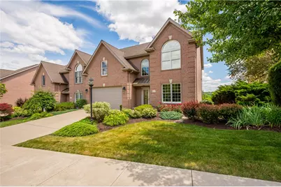 1557 Staunton Dr, Moon/Crescent Twp, PA 15108 - Photo 1
