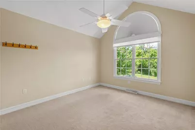 1557 Staunton Dr, Moon/Crescent Twp, PA 15108 - Photo 24