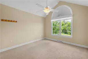 1557 Staunton Dr, Moon/Crescent Twp, PA 15108 - Photo 24