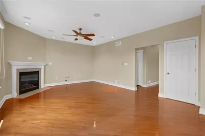 1557 Staunton Dr, Moon/Crescent Twp, PA 15108 - Photo 8
