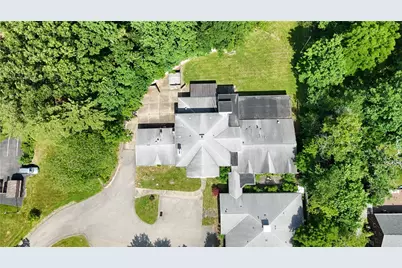 5347 Brightwood Rd, Bethel Park, PA 15102 - Photo 8