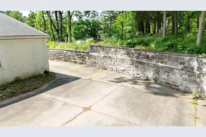 5347 Brightwood Rd, Bethel Park, PA 15102 - Photo 20