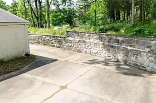 5347 Brightwood Rd, Bethel Park, PA 15102 - Photo 20