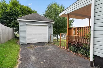3923 Davis Ave, Munhall, PA 15120 - Photo 6