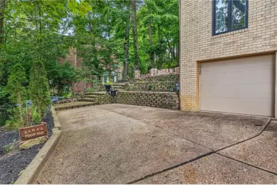 226 Seminole Drive, Pittsburgh, PA 15228 - Photo 8