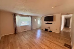 283 Old Rte 19, Scott Township, PA 16101 - Photo 16