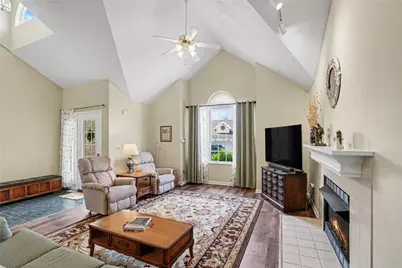501 Sheridan Lane, Murrysville, PA 15632 - Photo 8