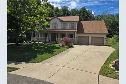 417 Farrington Dr, Seven Fields Boro, PA 16046 - Photo 1