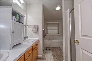 417 Farrington Dr, Seven Fields Boro, PA 16046 - Photo 28