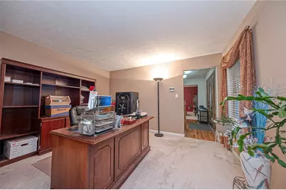 417 Farrington Dr, Seven Fields Boro, PA 16046 - Photo 10