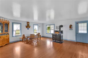 334 Dutch Ln, Wilmington Township, PA 16142 - Photo 6