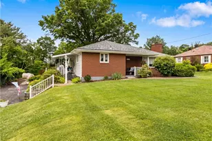 1705 Arona Rd, Hempfield Township, PA 15642 - Photo 2