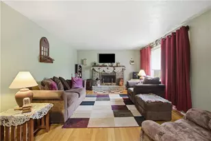 1705 Arona Rd, Hempfield Township, PA 15642 - Photo 4