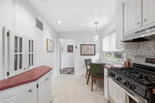 2604 Milford Dr, Bethel Park, PA 15102 - Photo 10