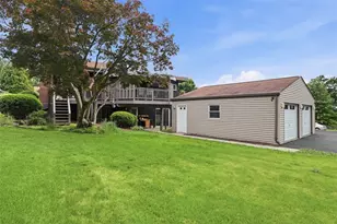 2604 Milford Dr, Bethel Park, PA 15102 - Photo 32