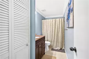 111 Meadow Ct, Ross Twp, PA 15229 - Photo 16