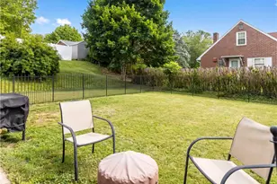 1784 Woodside Dr, Economy, PA 15003 - Photo 22
