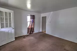 433 Chicago Ave, Lower Burrell, PA 15068 - Photo 14
