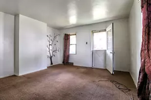433 Chicago Ave, Lower Burrell, PA 15068 - Photo 16