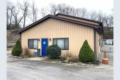 1227 Sunset Drive, Center Township, PA 16001 - Photo 1