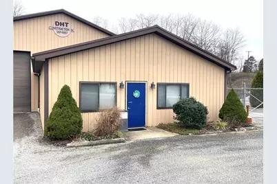 1227 Sunset Drive, Center Township, PA 16001 - Photo 2