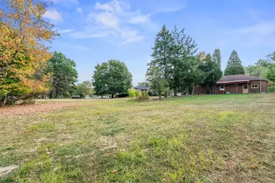 111 Hickory Dr, Chippewa Township, PA 15010 - Photo 38