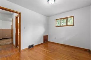 111 Hickory Dr, Chippewa Township, PA 15010 - Photo 18