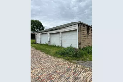 376 Vermont Ave, Rochester, PA 15074 - Photo 28