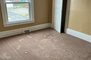 376 Vermont Ave, Rochester, PA 15074 - Photo 12