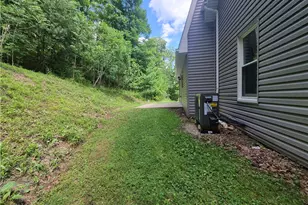 117 Cowpath Rd, Independence, PA 15001 - Photo 6