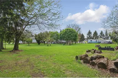 802 Evans City Rd, Connoquenessing Township, PA 16053 - Photo 12