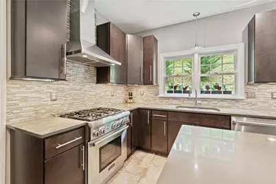 109 Radcliff Dr, Ross Twp, PA 15237 - Photo 6