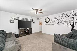 626 Giffin Ave, Canonsburg, PA 15317 - Photo 8