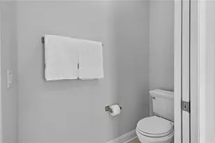 617 Presidents Dr, Cecil, PA 15317 - Photo 18