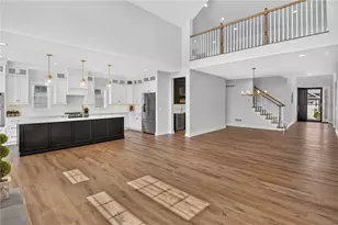 617 Presidents Dr, Cecil, PA 15317 - Photo 6