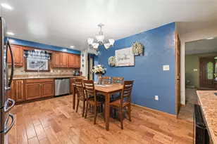 6230 Freeport Rd, Harrison Township, PA 16229 - Photo 8