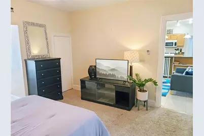226 S Pacific Ave #3, Friendship Park, PA 15224 - Photo 18
