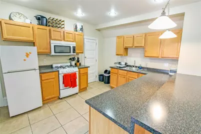 226 S Pacific Ave #3, Friendship Park, PA 15224 - Photo 12