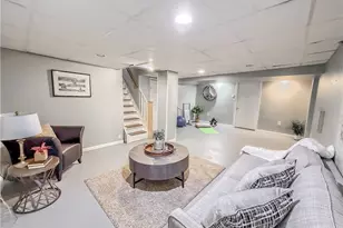 951 Logan Rd, Bethel Park, PA 15102 - Photo 28