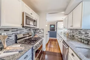 951 Logan Rd, Bethel Park, PA 15102 - Photo 10