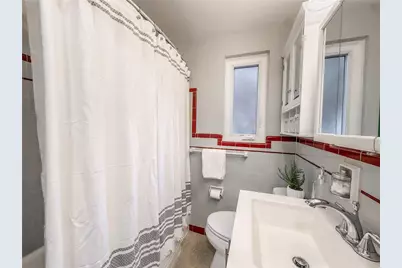 951 Logan Rd, Bethel Park, PA 15102 - Photo 26
